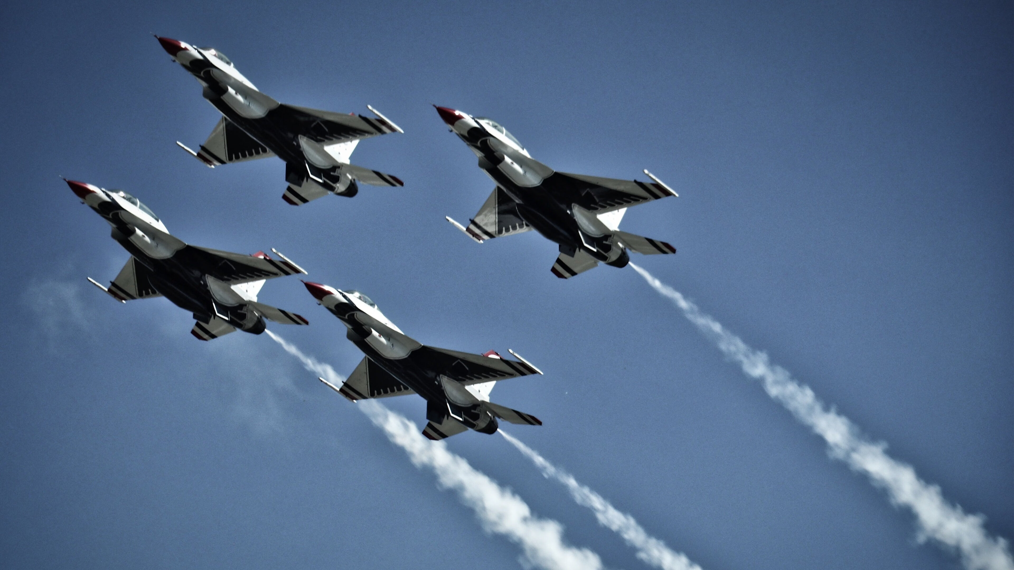 青少足球“优质项目”“高端赛事”齐发，行业创新链不断延伸，青少年足球联赛