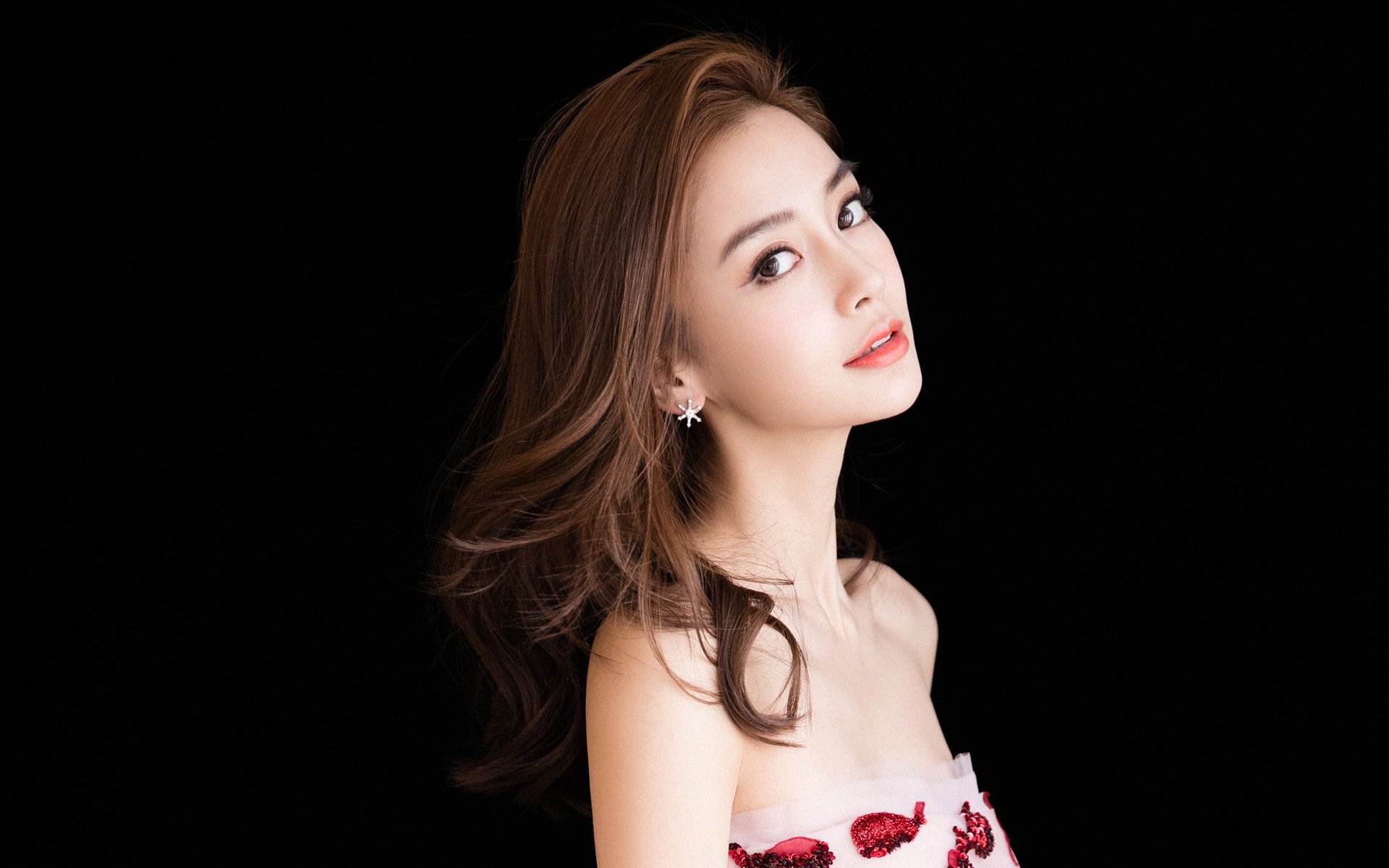 德国马术协会建立马匹基因数据库,促进马匹选育与训练。,德国马协fn