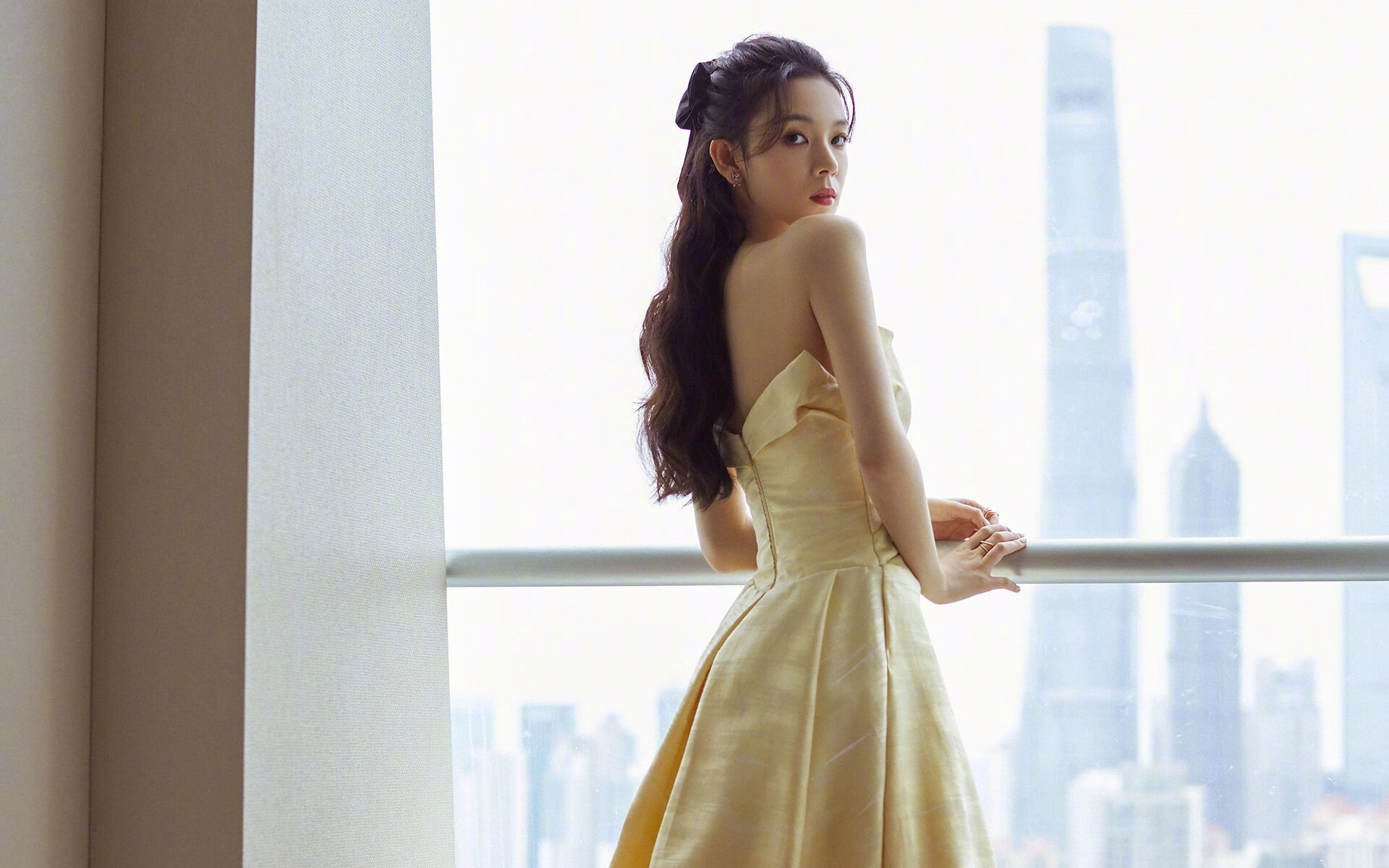 拉齐奥强化右路通道形成配合支点