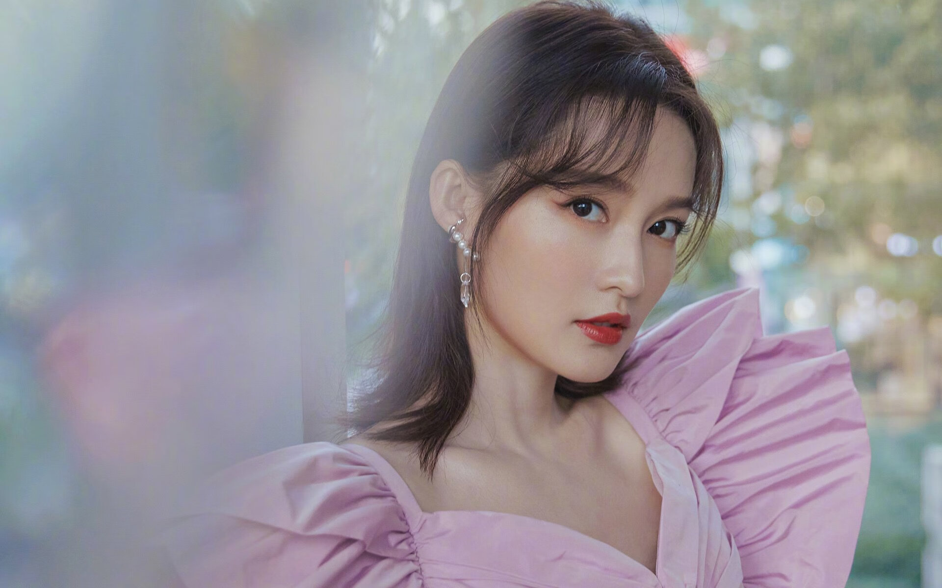 曼城中场节奏调控持续压制全场，曼城中场球员