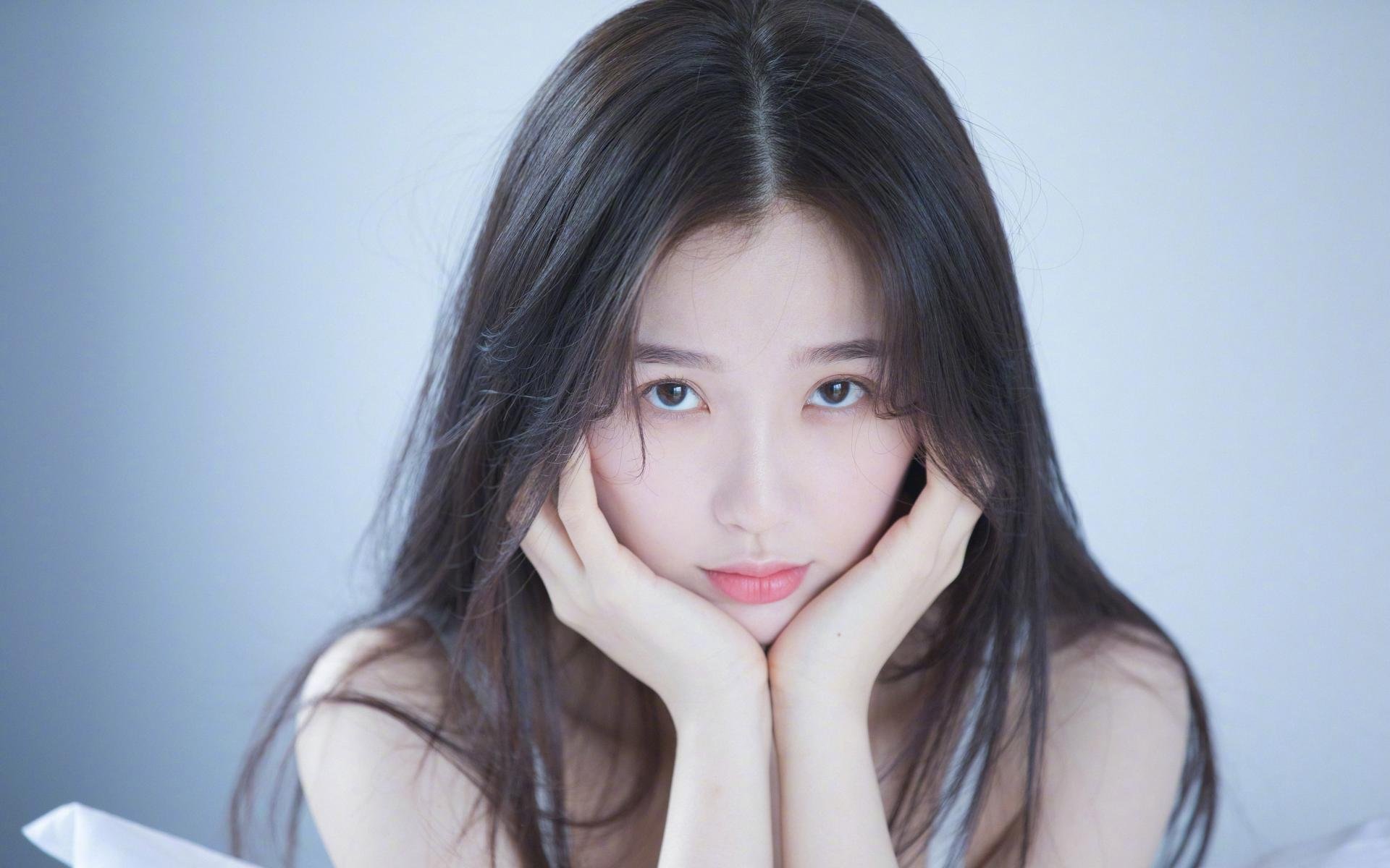 赛事平台启动球迷采访计划记录他们眼中的感动与热血瞬间，足球球迷采访